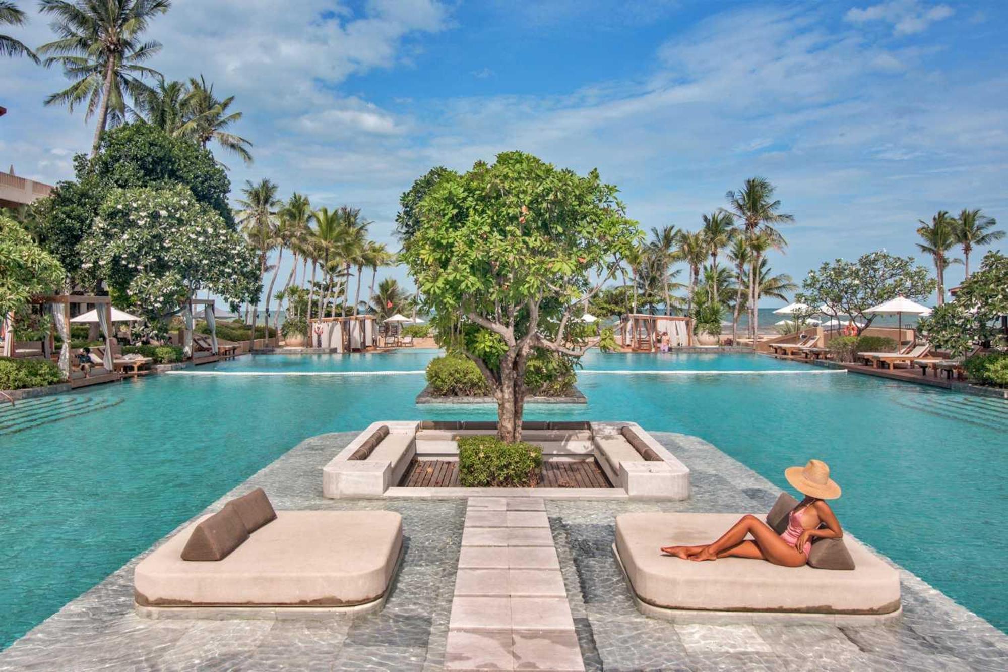 โรงแรม โรงแรมดุสิตธานี หัวหิน